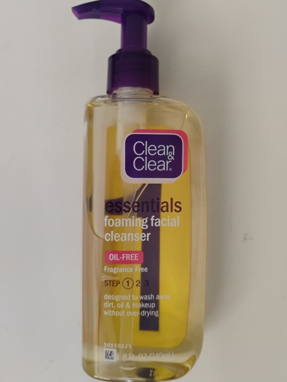 Clean & Clear Essentials Foaming Facial Cleanser Oil-Free Fragrance Free 8 Oz